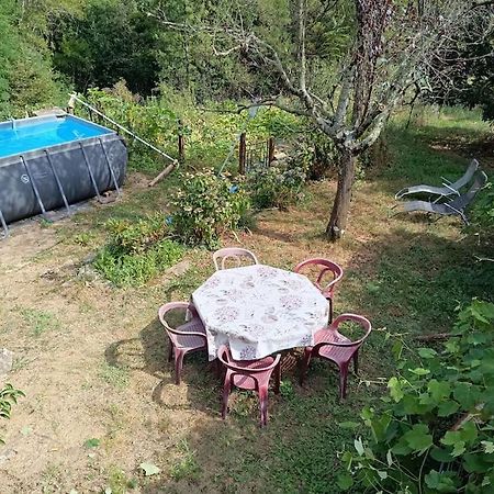 Appartement 2 A 4 Personnes Antraigues Kültér fotó