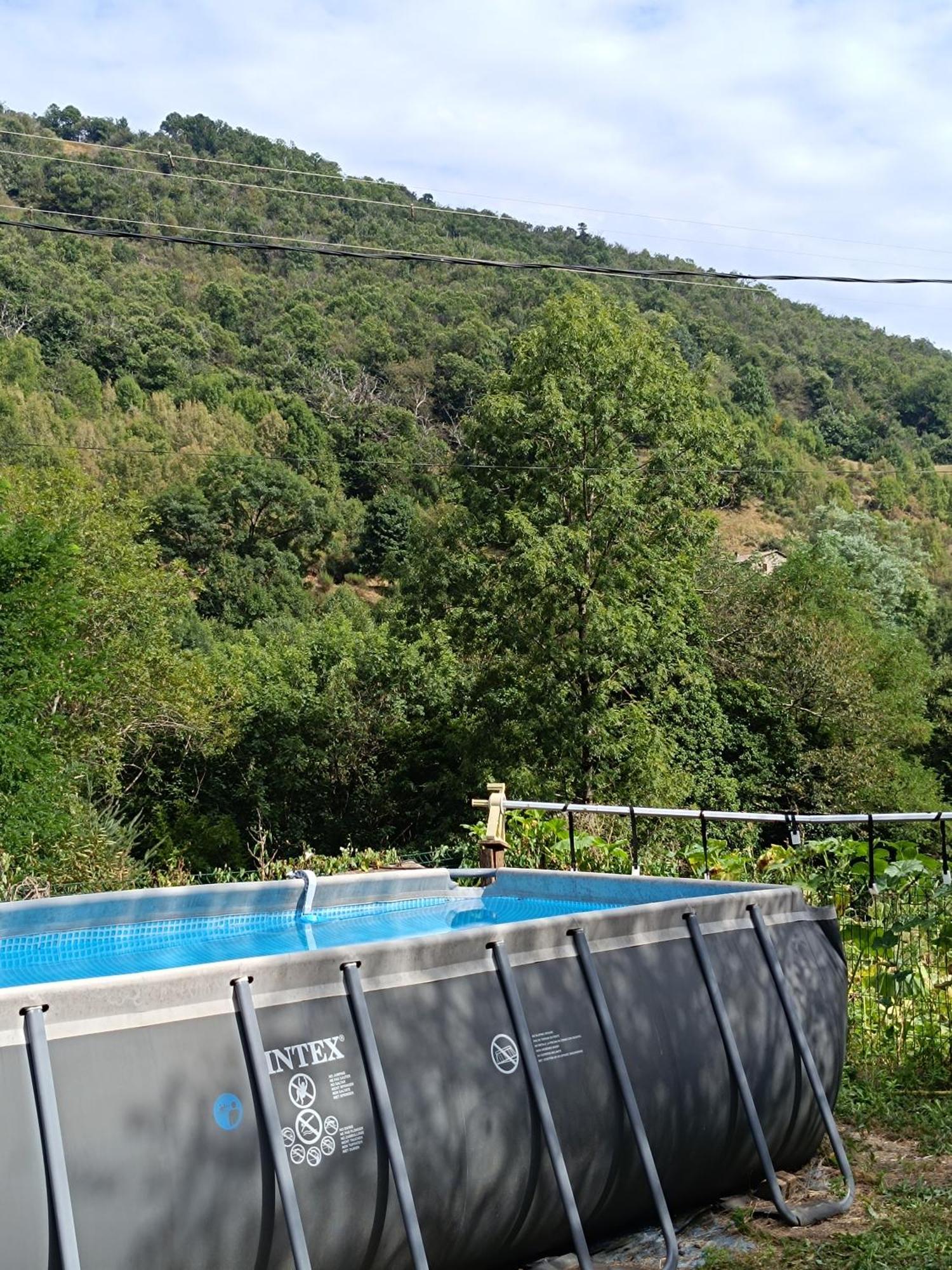 Appartement 2 A 4 Personnes Antraigues Kültér fotó